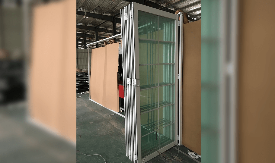 Aluminium Double Glazed Bi Fold Doors 07