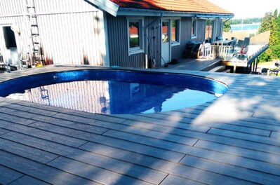 Easy Diy Backyard Deckinstalling Composite Decking
