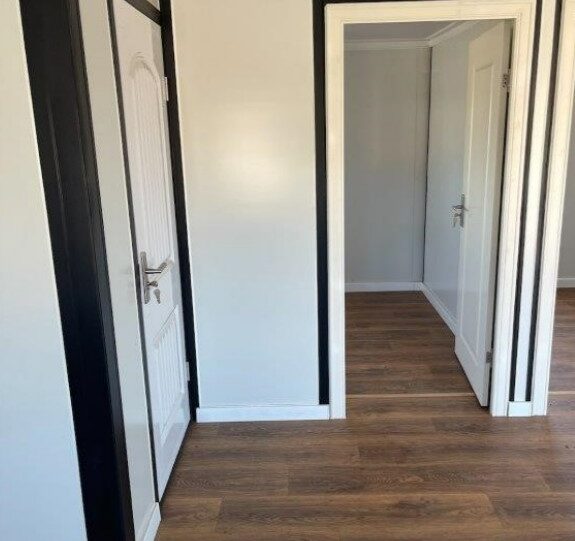 40 Foot Expandable Home Three Bedroom On Clearing10