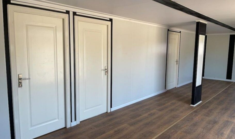 40 Foot Expandable Home Three Bedroom On Clearing12