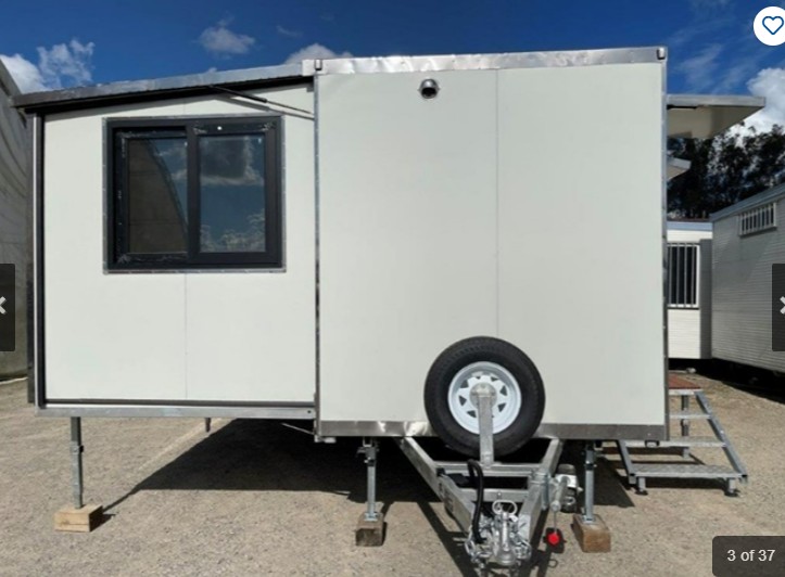 Trailer Self Contained Lounge4