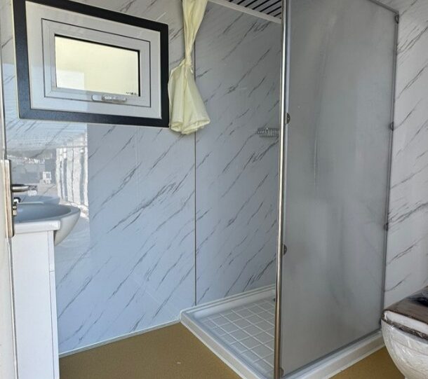 Transportable Bathroom Shower10